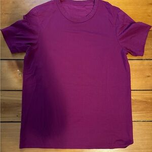 Lululemon Men’s T-Shirt
